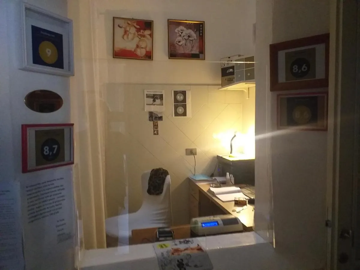 Casa Di Alfredo II Affittacamere Siena Oda ve Kahvaltı